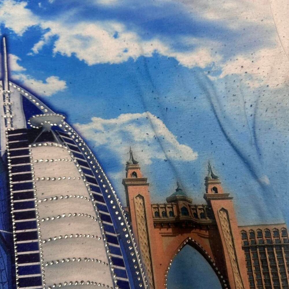 Y2K Vintage Graphic Dubai Mcbling Cityscape Fitted Baby Tee Size Small - Picture 6 of 6